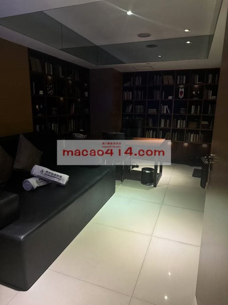 澳門東方皇堡水療OL辦公室主題房