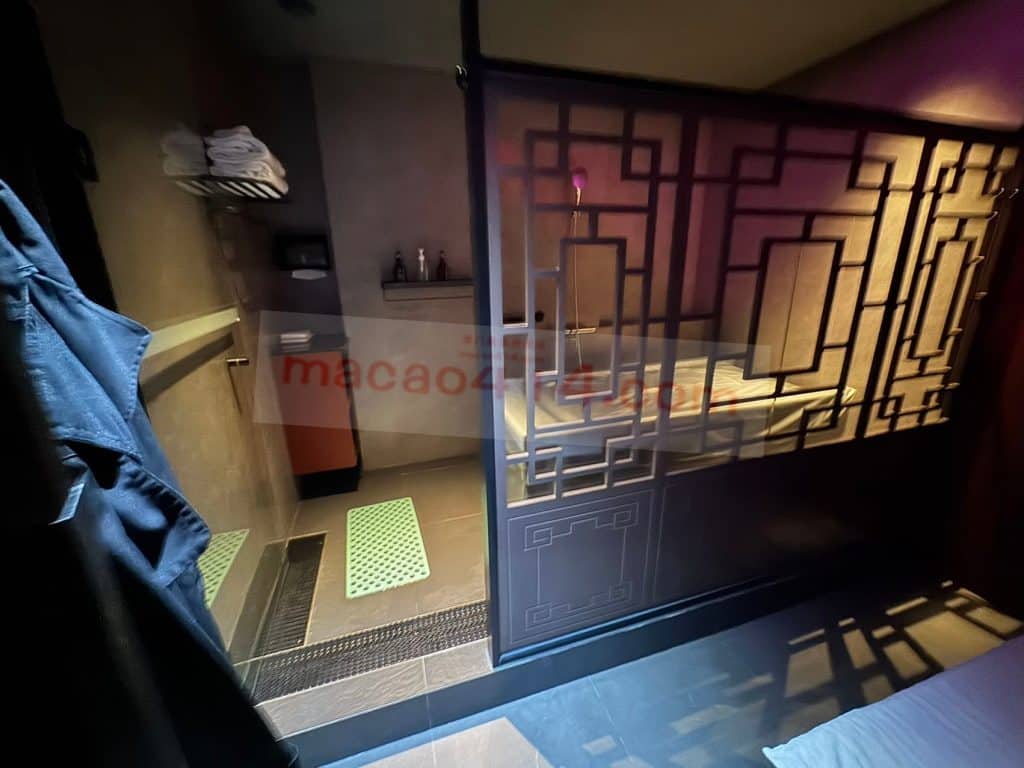 八湯御桑拿休息區及內部環境
